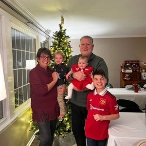 Meet your Posher, Debbie